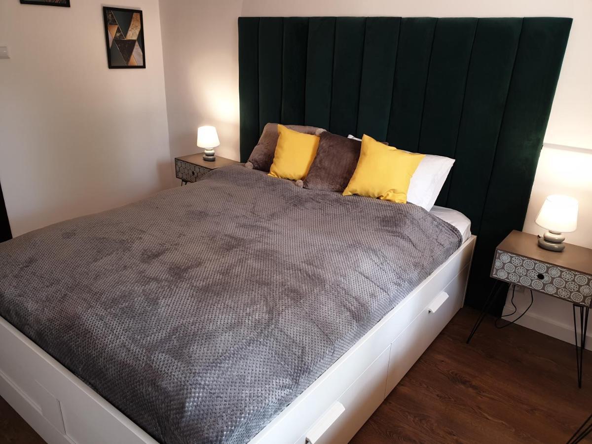 ウッチApartament Milionovaアパートメント エクステリア 写真
